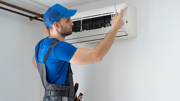 Why Using an Experienced Air Con Fitter is Important